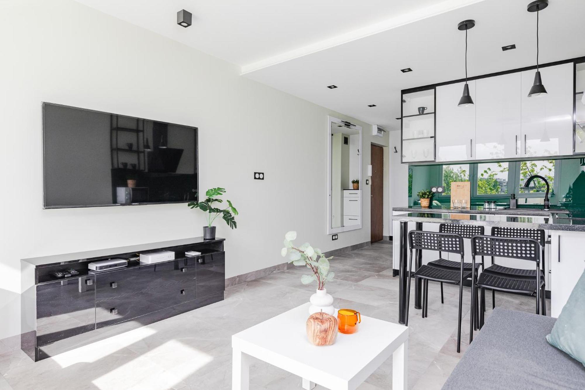 Superapart Saska 48A, Sleek 6Th-Floor Studio With Balcony & Elevator Access Varsóvia Exterior foto
